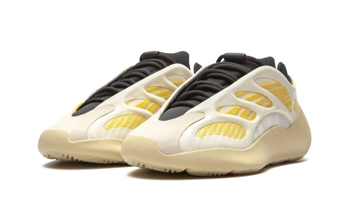 ADIDAS Yeezy 700 V3 Safflower 4 ADIDAS Yeezy 700 V3 Safflower – Image 2