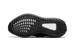 ADIDAS Yeezy Boost 350 V2 Onyx 9 ADIDAS Yeezy Boost 350 V2 Onyx -MNR BOUTIQUE yeezy boost 350 v2 onyx 170637