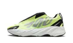 ADIDAS Yeezy Boost 700 MNVN Laceless Phosphor
