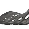 ADIDAS Yeezy Foam RNNR Carbon -MNR BOUTIQUE yeezy foam rnnr carbon 396620