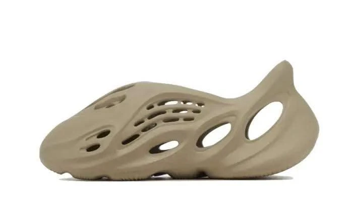 ADIDAS Yeezy Foam RNNR Stone Salt 3 ADIDAS Yeezy Foam RNNR Stone Salt