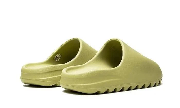 ADIDAS Yeezy Slide Resin (Restock Pair) 5 ADIDAS Yeezy Slide Resin (Restock Pair) – Image 3